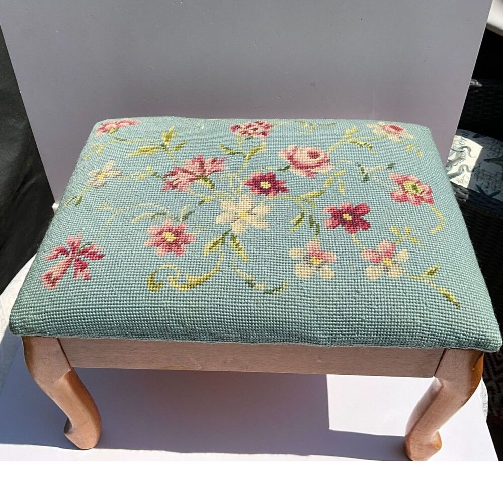 Needlepoint Bench Vintage Floral Needlepoint stool coastal cottage Grandmacore - Picture 2 of 8